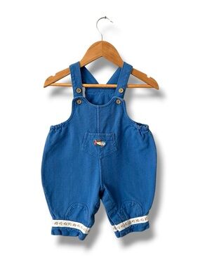 🦄 3/$36 Lullaby Club Vintage Romper Overalls Baby 3-6M Blue Herringbone Fish